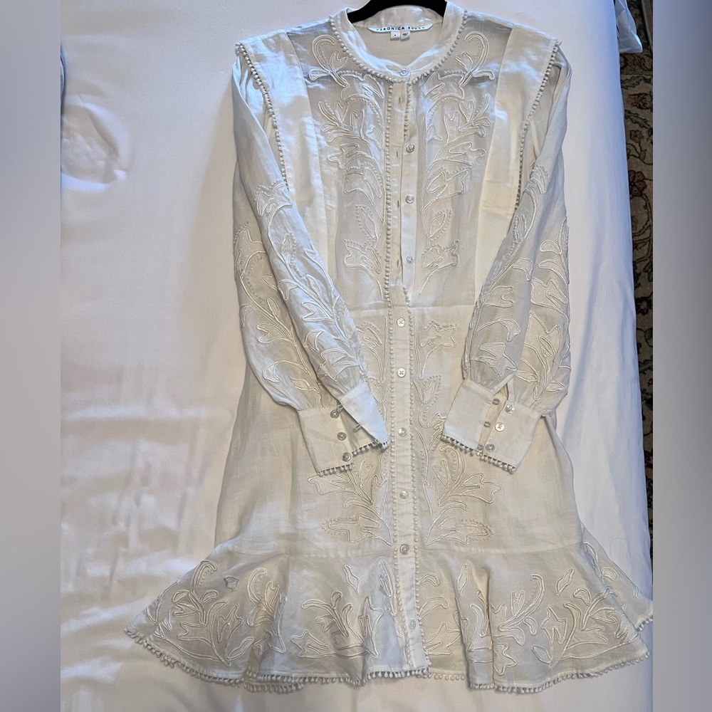 NWOT Jessica Beard Dress